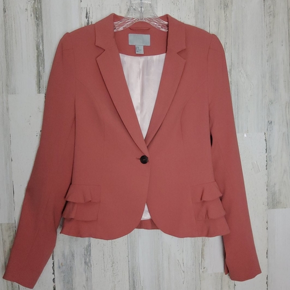 H&M Jackets & Blazers - H&M tiered ruffle-waist blazer